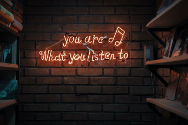 Eleva la tua esperienza musicale: Esploriamo le playlist dell'artista su Spotify